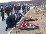 8 октября принял участие в церемонии захоронения останков советских воинов, погибших в годы Великой Отечественной войны
