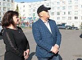 Председатель областной Думы Сергей Дубовой ознакомился с ходом благоустройства территории Видяево