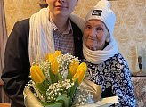 7 марта поздравил жительницу блокадного Ленинграда с наступающим Международным женским днем