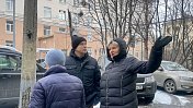 Роман Пономарев встретился с жителями домов №37 и №39/1 на улице Шмидта
