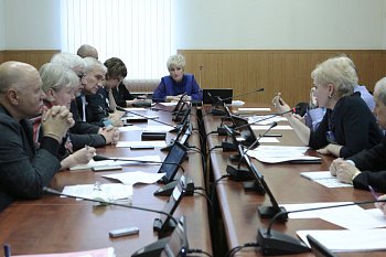 Прошло заседание комитета Думы по социальной политике и охране здоровья под председательством Надежды Максимовой