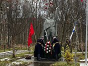 Юрий Шадрин принял участие в торжественном митинге, посвященном 81-й годовщине завершения Петсамо-Киркенесской операции