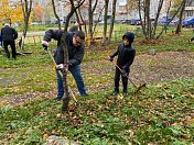 Депутат Г.А. Иванов принял участие в акции "Чистый двор"