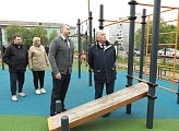 Сергей Дубовой посетил обновленную комнату боевой славы в школе № 20 Мурманска