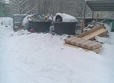 Депутат Мурманской областной Думы Александр Клементьев сообщил, что Ковдор утопает в мусоре