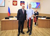 Уважаемые земляки, 20 мая провел мероприятие в рамках авторского проекта «Историческая гостиная» как региональный координатор проекта партии «Единая Россия» «Историческая память» с учащимися гимназии № 10 города Мурманска