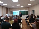 Уважаемые земляки, 21 мая провел встречу с педагогическим коллективом Кадетской школы города Мурманска