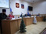 В областной Думе прошли региональные Рождественские парламентские встречи