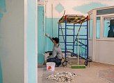 Роман Пономарев проверил ход капремонта в школе № 36 на Комсомольской, 13