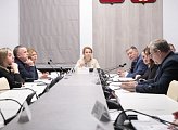 Состоялось  заседание комитета по здравоохранению под председательством Лены Лукичевой