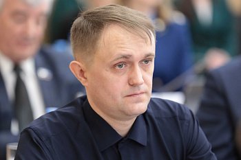 Депутат Мурманской областной Думы Александр Клементьев провел прием в Лейпи