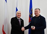 Уважаемые земляки, 27 января состоялась моя рабочая встреча с Главой муниципального образования муниципальный округ Феодосия Республики Крым – Председателем Феодосийского городского совета Иваном Васильевичем Козыревым