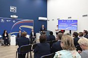 Сергей Дубовой приветствовал участников ежегодного педагогического совещания работников образования  Мурманской области