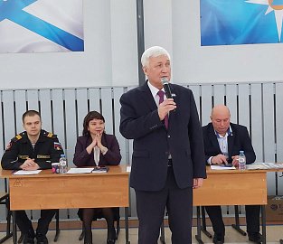 Уважаемые земляки, сегодня принял участие в торжественном открытии и проведении смотра строя и песни в Кадетской школе города Мурманска