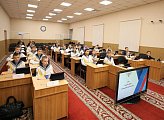 В областной Думе прошел День открытых дверей для учащихся