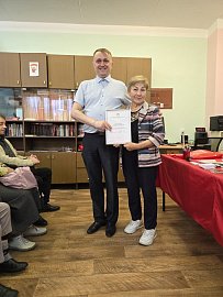 Наградная политика - коммунистов не пускать