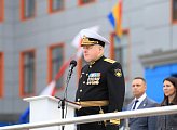 Председатель областной Думы Сергей Дубовой напутствовал выпускников «нахимовки»