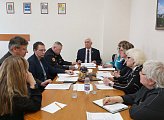 Уважаемые земляки, 13 мая как председатель организационного комитета литературно-историко-краеведческого конкурса «Храмы России» имени Виталия Семёновича Маслова провел заседание жюри конкурса