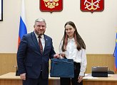 Лицеисты познакомились с деятельностью Мурманской областной Думы