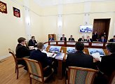 В рамках VI Мурманской международной деловой недели депутаты областной Думы приняли участие в пленарном заседании выездной сессии Петербургского международного экономического форума