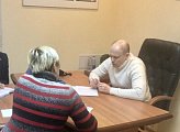 Роман Пономарев провел прием граждан в общественной приемной в Мурманске