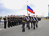 Председатель областной Думы Сергей Дубовой напутствовал выпускников «нахимовки»