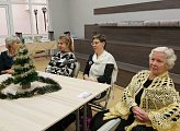 23 декабря принял участие в "Голубом огоньке", который проводили сотрудники Мурманской научной библиотеки для клуба "Старшие"