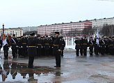 Сергей Дубовой поздравил моряков-подводников 
