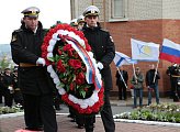 В Мурманской области почтили память экипажа атомного подводного ракетного крейсера "Курск" 