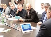 4 октября состоялась рабочая поездка депутатов областной Думы в Мончегорск на промышленную площадку Кольской ГМК (дочернего предприятия «Норникеля»)
