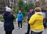 Уважаемые земляки, 11 сентября провел встречи с коллективом гимназии № 10 города Мурманска и жителями микрорайона по улице Зои Космодемьянской дома № 25