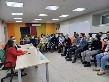 27 апреля - День парламентаризма в МАГУ