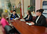 Депутат совместно с членом Молодёжного парламента при Мурманской областной Думе Оксаной Шамровой и депутатом Совета депутатов ЗАТО Александровск Ириной Матвиишиной провели приём граждан в Гаджиево 
