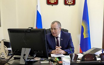 Председатель областной Думы Сергей Дубовой принял участие в заседании Совета депутатов Кольского района