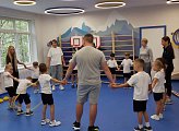 Уважаемые земляки, более 30 лет дружу с педагогическим коллективом детского сада № 32 «Оленёнок»