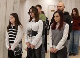 Уважаемые земляки, 20 февраля в Мурманском областном театре кукол принял участие в торжественном открытии фотовыставки "Отец Героя России" в рамках II Открытого творческого фестиваля "Zа СВОих", посвященного Специальной военной операции