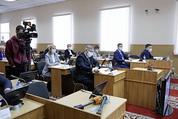 Станислав Гонтарь принял участие в заседании Совета Думы 24 февраля