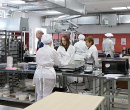 Выездное заседание комитета по образованию и науке в городе Апатиты, посещение апатитского и кировского филиалов МАУ, Апатитского политехнического колледжа имени Голованова Г. А. 11 февраля 2026 года