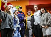 В Мурманске впервые прошла социальная акция "Десант Деда Мороза"  