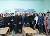 Сергей Дубовой провел урок обществознания в школе Заозерска