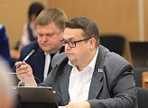 Депутаты одобрили изменения в региональное законодательство
