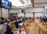 В Совете Федерации на расширенных заседаниях профильных комитетов прошло обсуждение наиболее актуальных вопросов нашего северного региона 