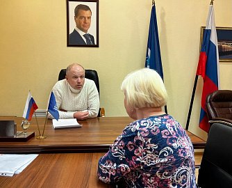 Роман Пономарев провел личный прием граждан по вопросам здравоохранения