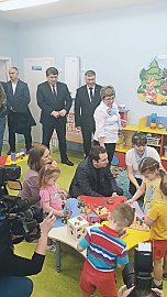 Владимир Мищенко принял участие в открытии детского сада в городе Полярный