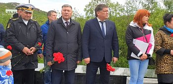 Владимир Мищенко принял участие в митинге памяти, посвященном 19-летию со дня гибели атомного подводного ракетоносного крейсера "Курск"