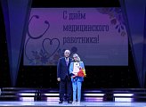 Региональные парламентарии поздравляют медицинских работников региона  с профессиональным праздником