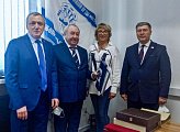 Первый вице-спикер регионального парламента Владимир Мищенко поздравил рыбаков с наступающим профессиональным праздником