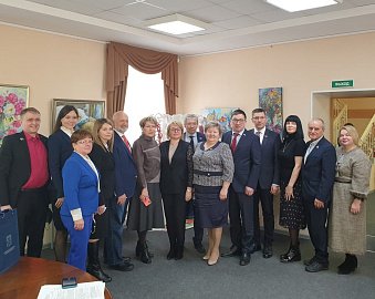 Александр Клементьев принял участие в работе постоянного комитета по делам Севера и малочисленных народов