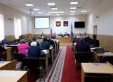  Региональные парламентарии обсуждают поправки в Трудовой кодекс