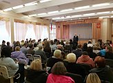 Уважаемые земляки, 11 сентября провел встречи с коллективом гимназии № 10 города Мурманска и жителями микрорайона по улице Зои Космодемьянской дома № 25